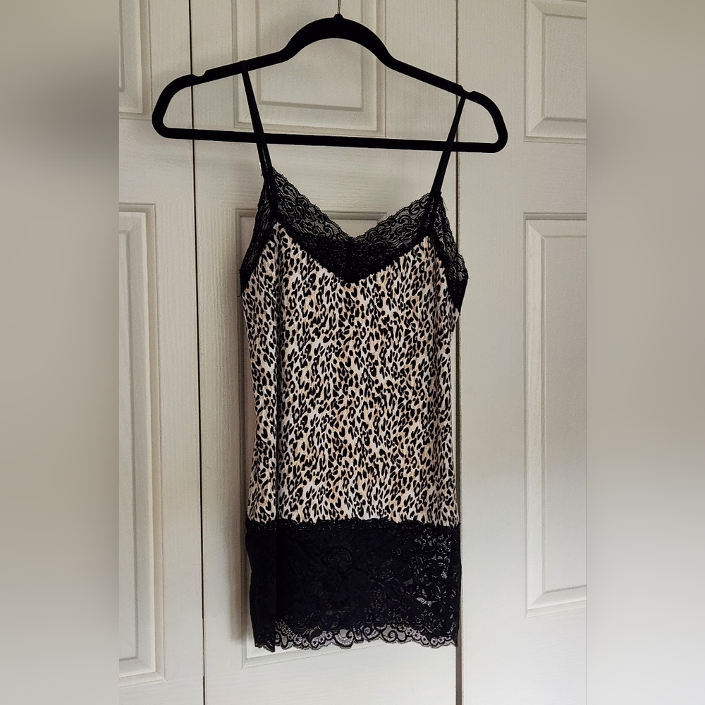 2 White House Black Market Lace Camisole Size Medium Leopard Cream Tank Top
